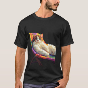 T-shirt Chat décontracté se relaxant sur un hamac coloré