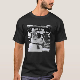 T-shirt Chat portant des lunettes de soleil au temple boud
