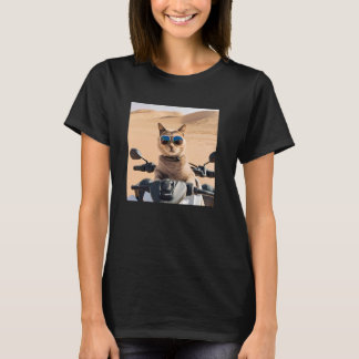 T-shirt Chat portant des lunettes de soleil dans le désert