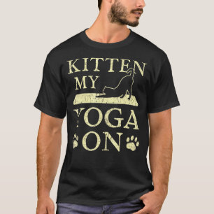 T-shirt Chaton sur mon yoga