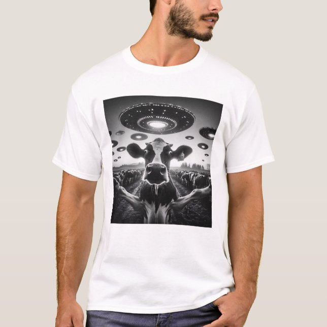 T-shirt Chauffage de vache Alien amusant UFO Vache laitièr (Devant)