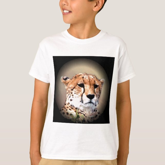T-shirt Cheetah Portrait par Pleine lune : La grâce de la  (Devant)