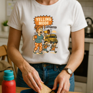 T-shirt Chemise maman de l'école drôle; Mode de hurlement 