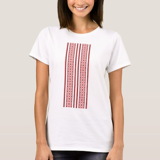 T-shirt Chemise ukrainienne Vyshyvanka (Devant)