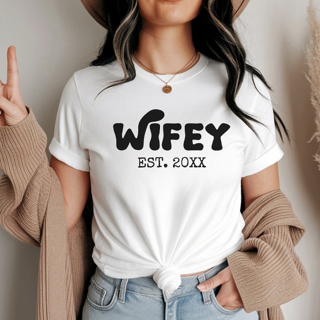 T-shirt Chemises personnalisées de mariée et de chambre à  (matching shirts for couples, custom honeymoon shirt, wedding party shirt, minimalist newlywed shirt,)