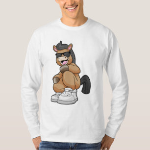 T-shirt Cheval avec de grandes chaussures