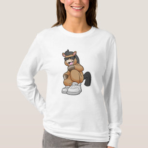 T-shirt Cheval avec de grandes chaussures