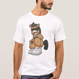 T-shirt Cheval avec de grandes chaussures