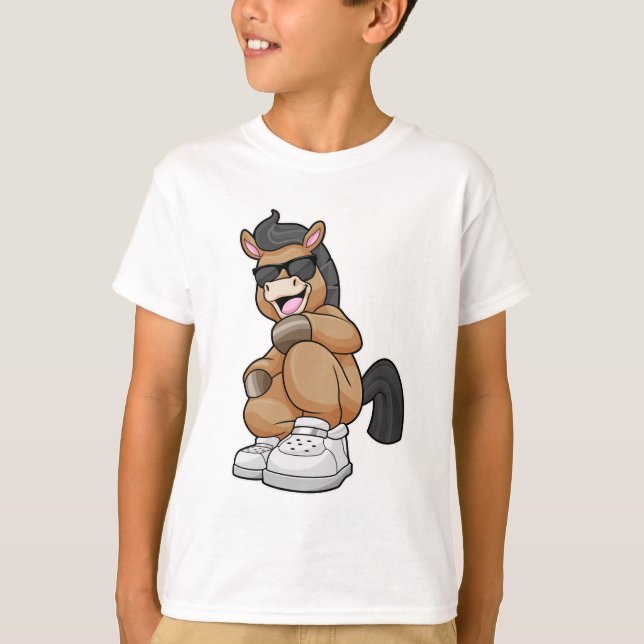 T-shirt Cheval avec de grandes chaussures (Devant)