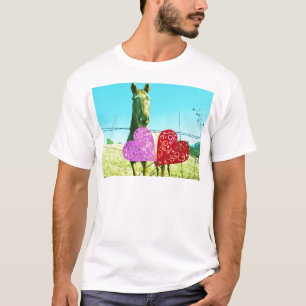 T-shirt Cheval blond et Coeurs rose et rouge