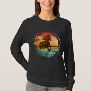 T-SHIRT CHEVAL COURANT DANS LE PAYSAGE MARIN AU BORD DE LA