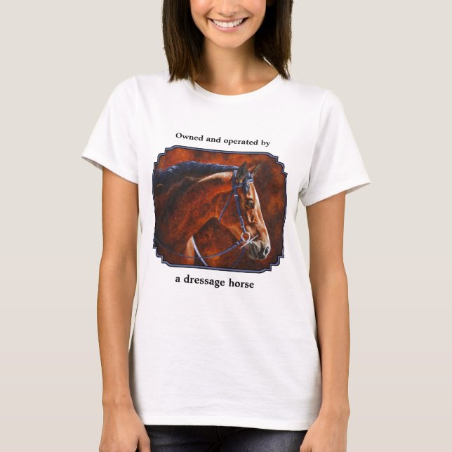 T-shirt Cheval de dressage de la baie Hanoverian (Devant)