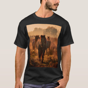 T-shirt Chevaux sauvages : Rencontre intense avec le regar