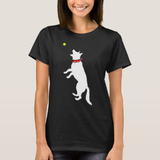 T-shirt Chien de berger allemand blanc Gsd attrapant une b