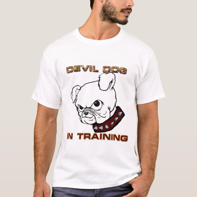 T-shirt Chien de diable dans la formation (Devant)
