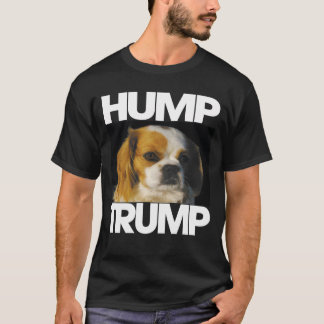 T-shirt Chien disant Hump Trump
