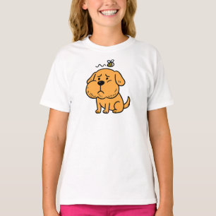 T-shirt Chien Mignon Piqué par une Abeille