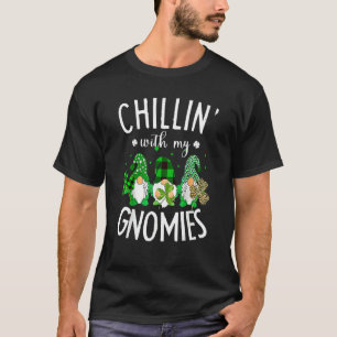 T-shirt Chillin Avec Mes Gnomes Leopard Buffalo Plaid St P