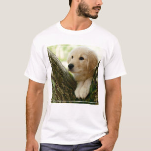 T-shirt Chiot de Labrador se reposant dans un arrangement