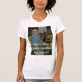 T-shirt Chris dans le vêtement d'ours
