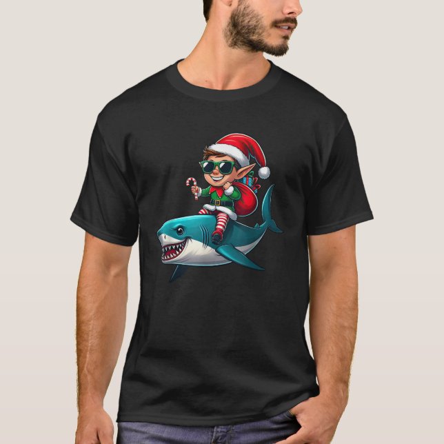 T-shirt Christmas Elf Riding Shark Sunglasses Santa Hat Ca (Devant)