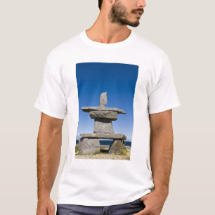 T-shirt Churchill, Manitoba. Inukshuk