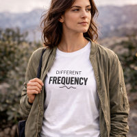 T-shirt citation minimaliste de fréquence différen