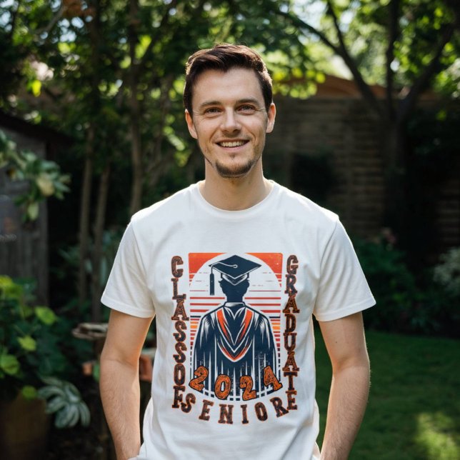 T-shirt classe de 2024 diplôme d'études secondaires sur me (Créateur téléchargé)