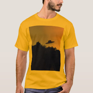 T-shirt classique de la soucoupe volante 2