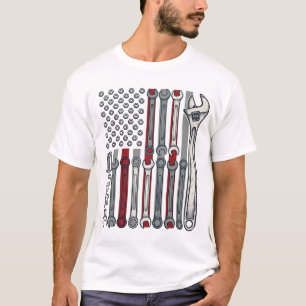 T-shirt Clé de mécanicien Drapeau Gravure vintage Vecteur
