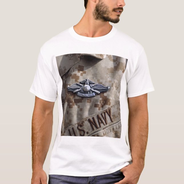 T-shirt Clé du dispositif de guerre de la flotte (Devant)