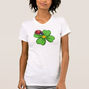 T-shirt Coccinelles et feuilles vertes Illustration de la