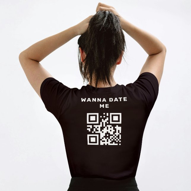 T-shirt Code QR personnalisé pour me dater (Créateur téléchargé)