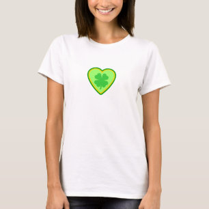 T-shirt Coeur du jour de St Patrick des femmes