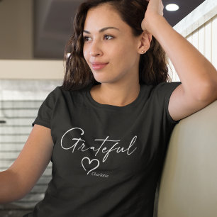 T-shirt Coeur reconnaissant Votre nom Script minimal d'e