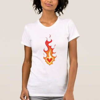 T-shirt Coeur sur le tatouage du feu