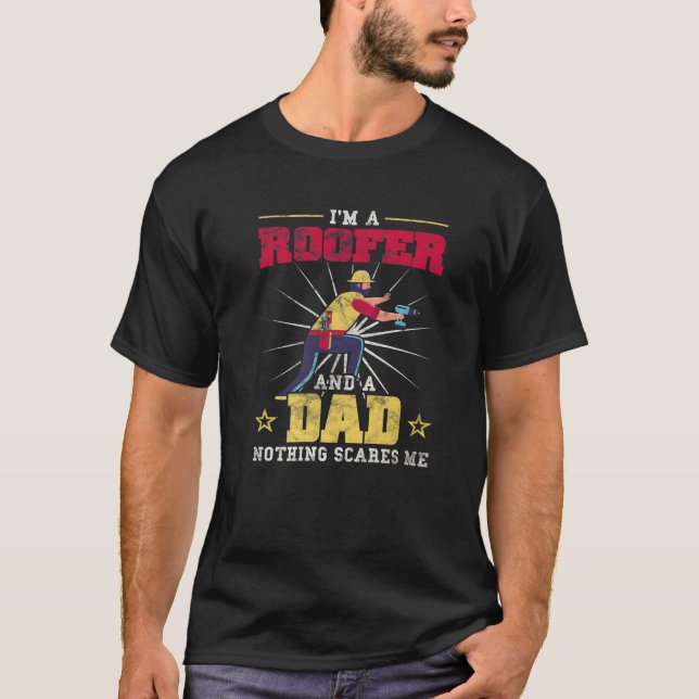 T-shirt Coffre sur le toit Papa Drôle Roofing Roofing Pun (Devant)