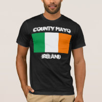 Comté de Mayo, Irlande avec drapeau irlandais