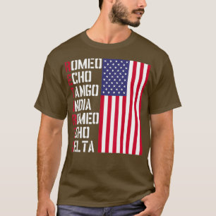 T-shirt Conception de retraite du pilote de la police mili