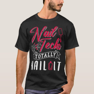 T-shirt Conception D'Un Technicien De Clou Pour Un Manicur