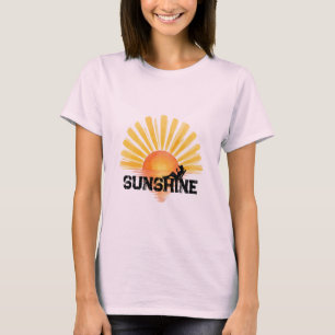 T-SHIRT CONCEPTION ÉTÉ ENSOLEILLEMENT