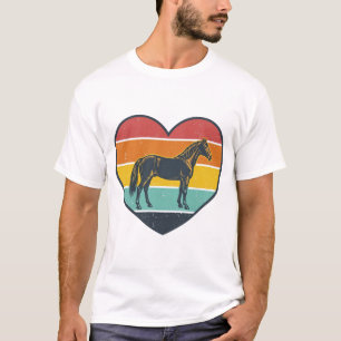 T-shirt Conception vectorielle de cœur de cheval de couche