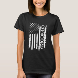 T-shirt Concord États-Unis démunis avec le drapeau américa