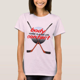 T-shirt Contact de corps d'amour de joueurs de hockey