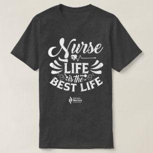 T-shirt couleur foncé de la vie infirmière