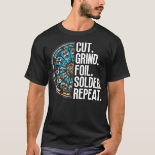T-shirt Coupe. Grind. Feuille d'aluminium. Soldat. Recomme