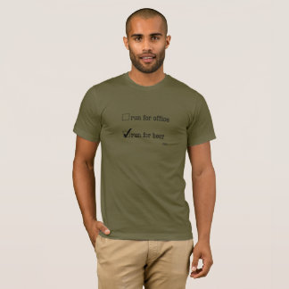 T-shirt Courez pour la pièce en t de bière