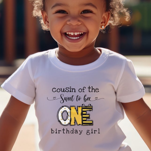 T-shirt Cousin du So doux à être un anniversaire (Créateur téléchargé)