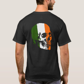 T-shirt Crâne irlandais de drapeau de croix celtique