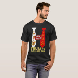 T-shirt Cravates de Russe d'atouts